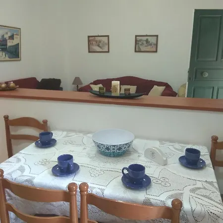 Giorgos Apartahotel 3*