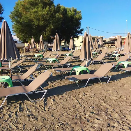 Apartahotel Giorgos 3*